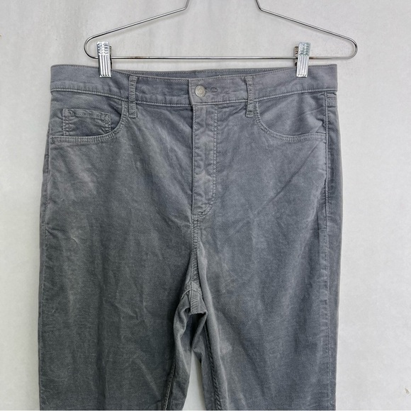 Ann Taylor LOFT size 12 Skinny Leg SOFT FINE CORDUROY grey - Picture 5 of 6